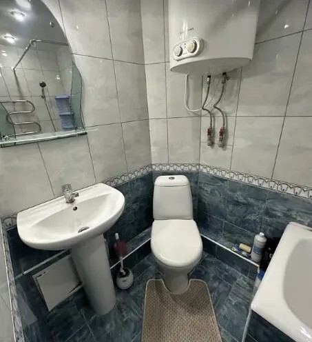 Продажа 3-комнатной квартиры 63 м², Гладкова ул.