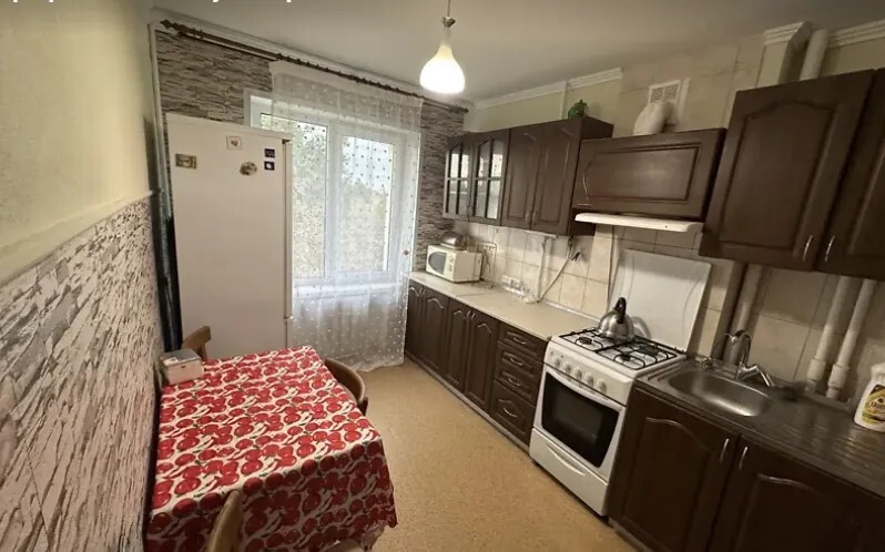 Продажа 3-комнатной квартиры 63 м², Гладкова ул.