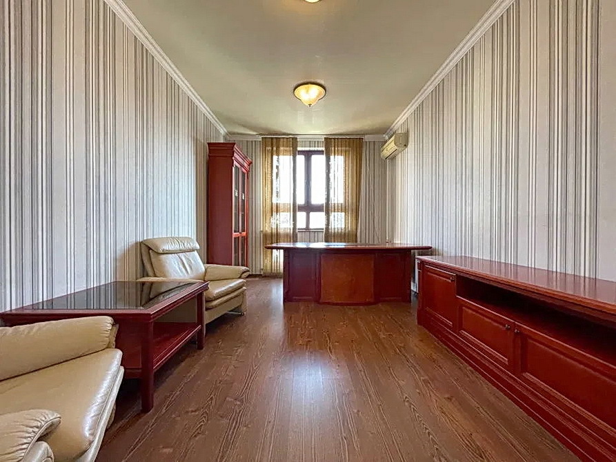 Аренда офиса 180 м², Шота Руставели ул., 44