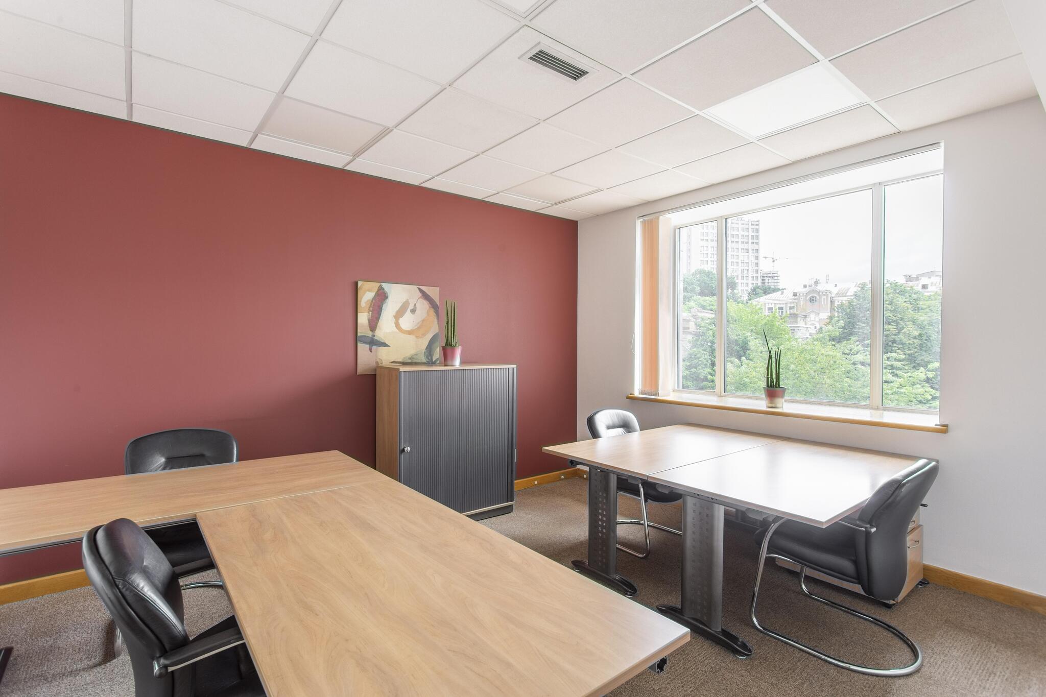 Аренда офиса 20 м², Шелковичная ул., 42/44