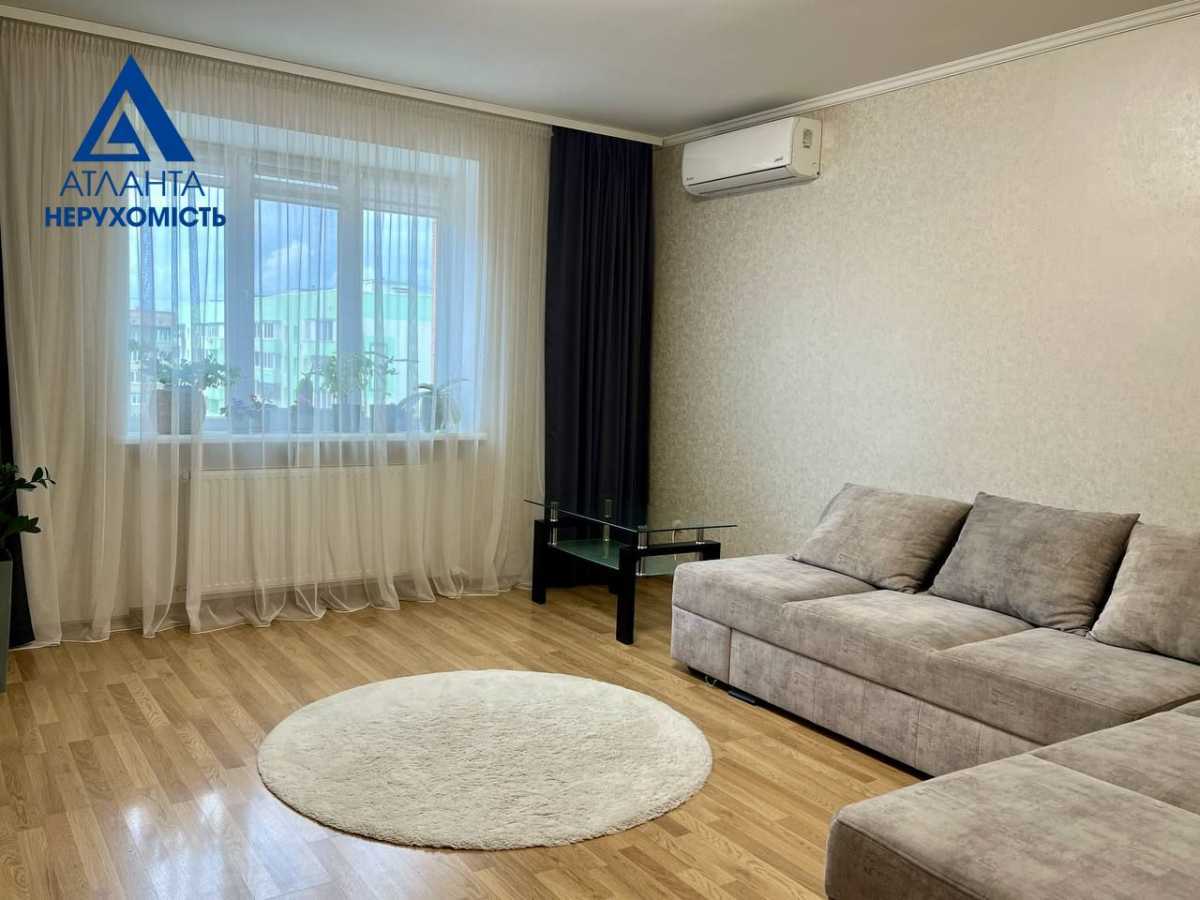 Продажа 2-комнатной квартиры 70.2 м², Героев УПА ул., добровольців, 4в