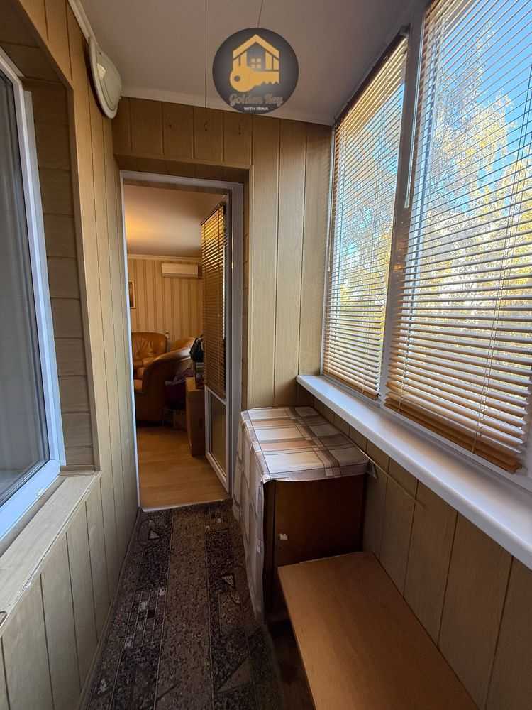 Продаж 2-кімнатної квартири 50.3 м², Головатого вул., 3