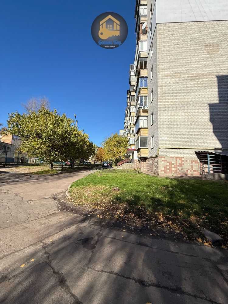 Продаж 2-кімнатної квартири 50.3 м², Головатого вул., 3