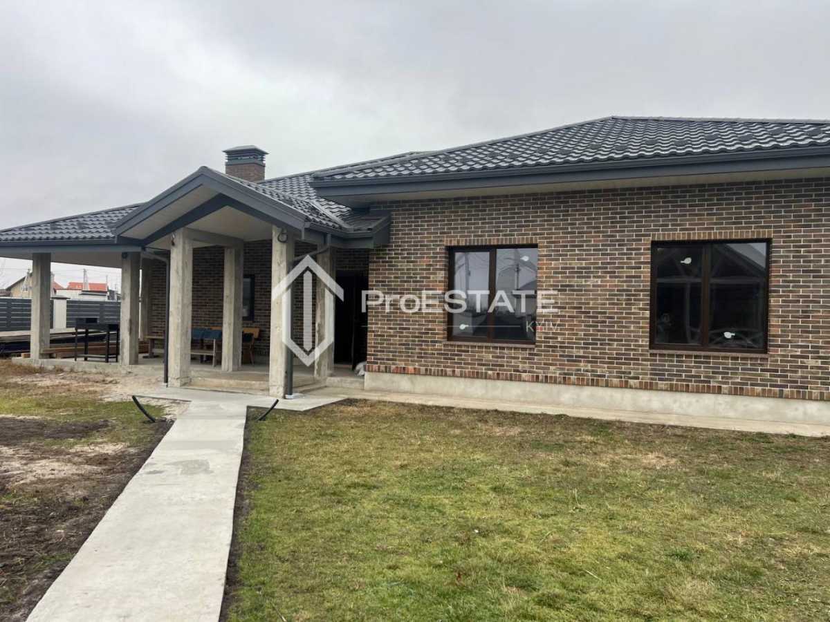 Продаж будинку 142.47 м², Фіалкова