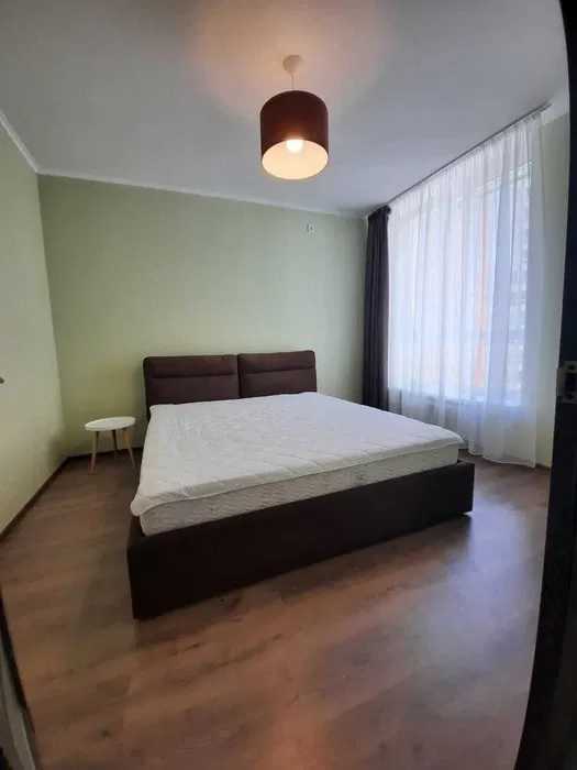 Продажа 2-комнатной квартиры 69.2 м², Берестейський, 65Б