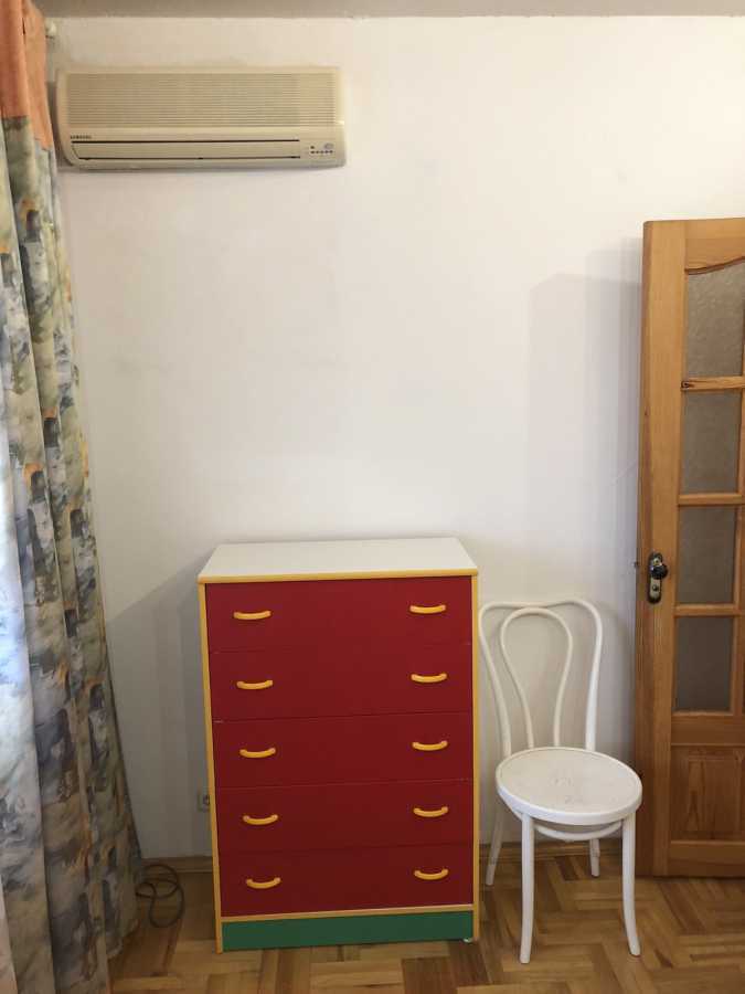 Оренда 3-кімнатної квартири 76 м², Дегтярівська вул., 30В