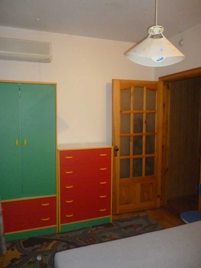 Оренда 3-кімнатної квартири 76 м², Дегтярівська вул., 30В