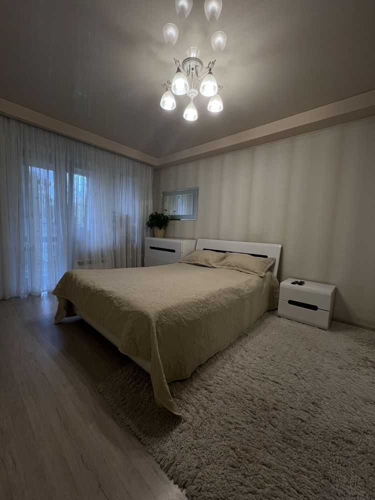 Продажа 2-комнатной квартиры 45 м², Зодчих ул.