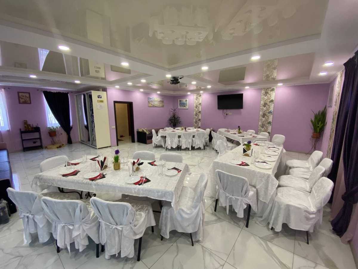 Будинок подобово 200 м², Карла Маркса вул.