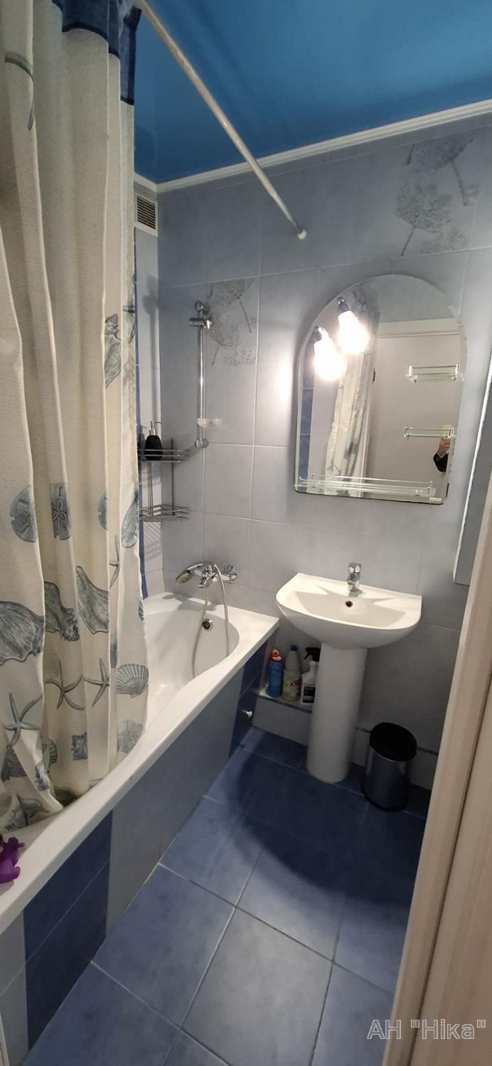 Продажа 3-комнатной квартиры 61 м², Ивана Кобзы ул., 36