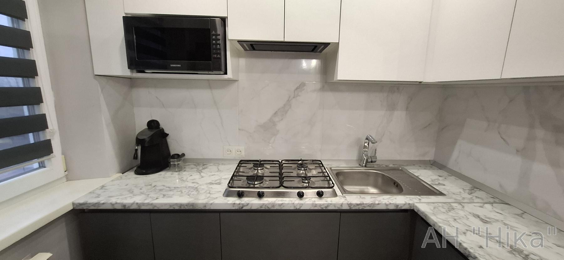 Продажа 3-комнатной квартиры 61 м², Ивана Кобзы ул., 36