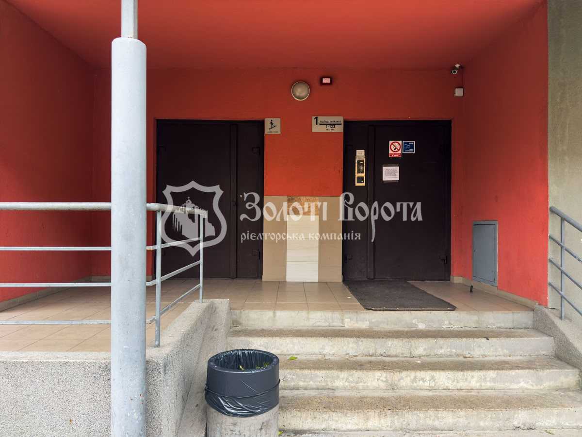 Продажа 2-комнатной квартиры 71.2 м², Бориспольская ул., 25А