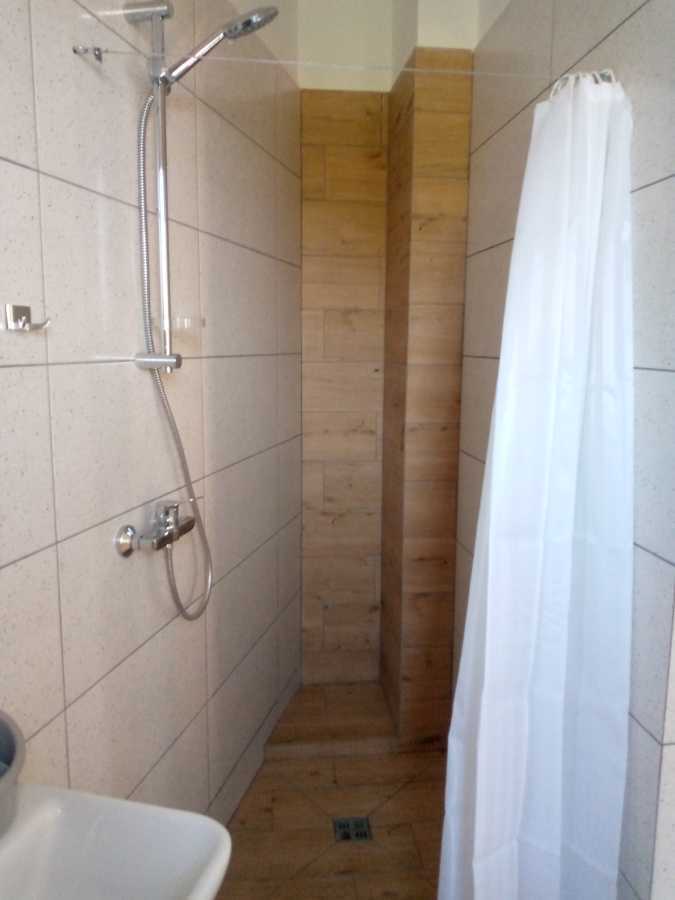 Оренда 1-кімнатної квартири 30 м², 164-а Садова вул.