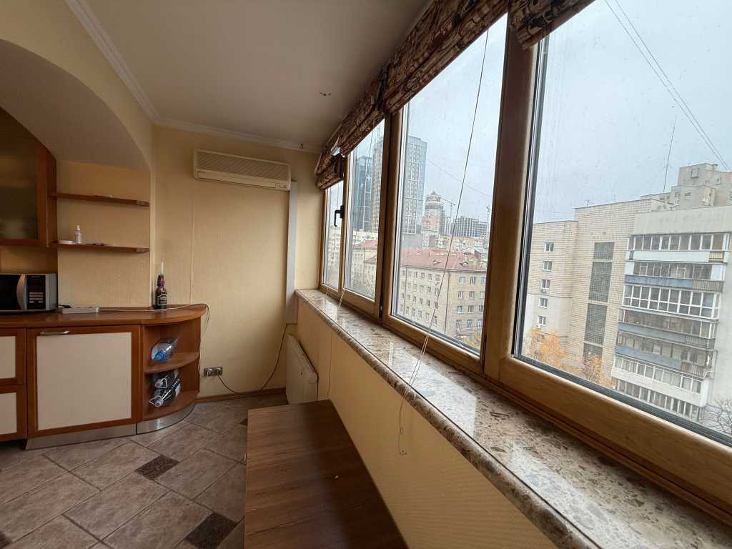 Оренда 1-кімнатної квартири 60 м², Володимира Антоновича вул., 91/14