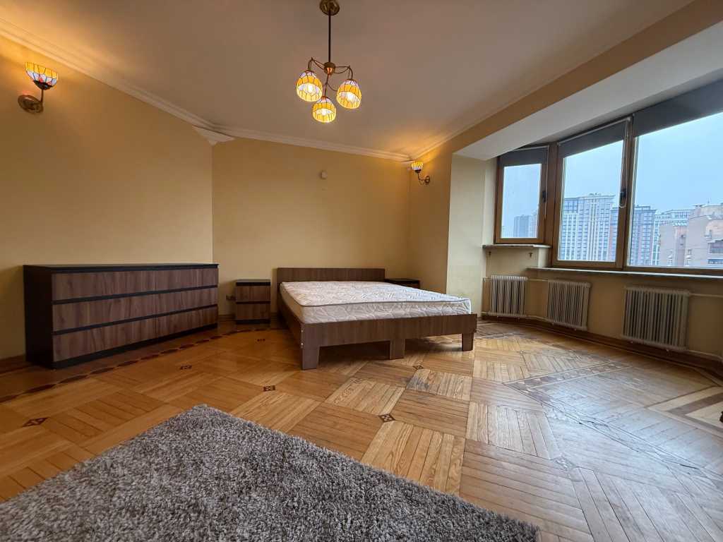 Оренда 1-кімнатної квартири 60 м², Володимира Антоновича вул., 91/14