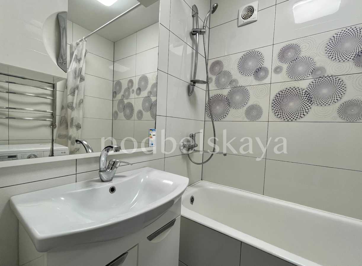 Оренда 3-кімнатної квартири 79 м², Івана Мар`яненка вул., 13