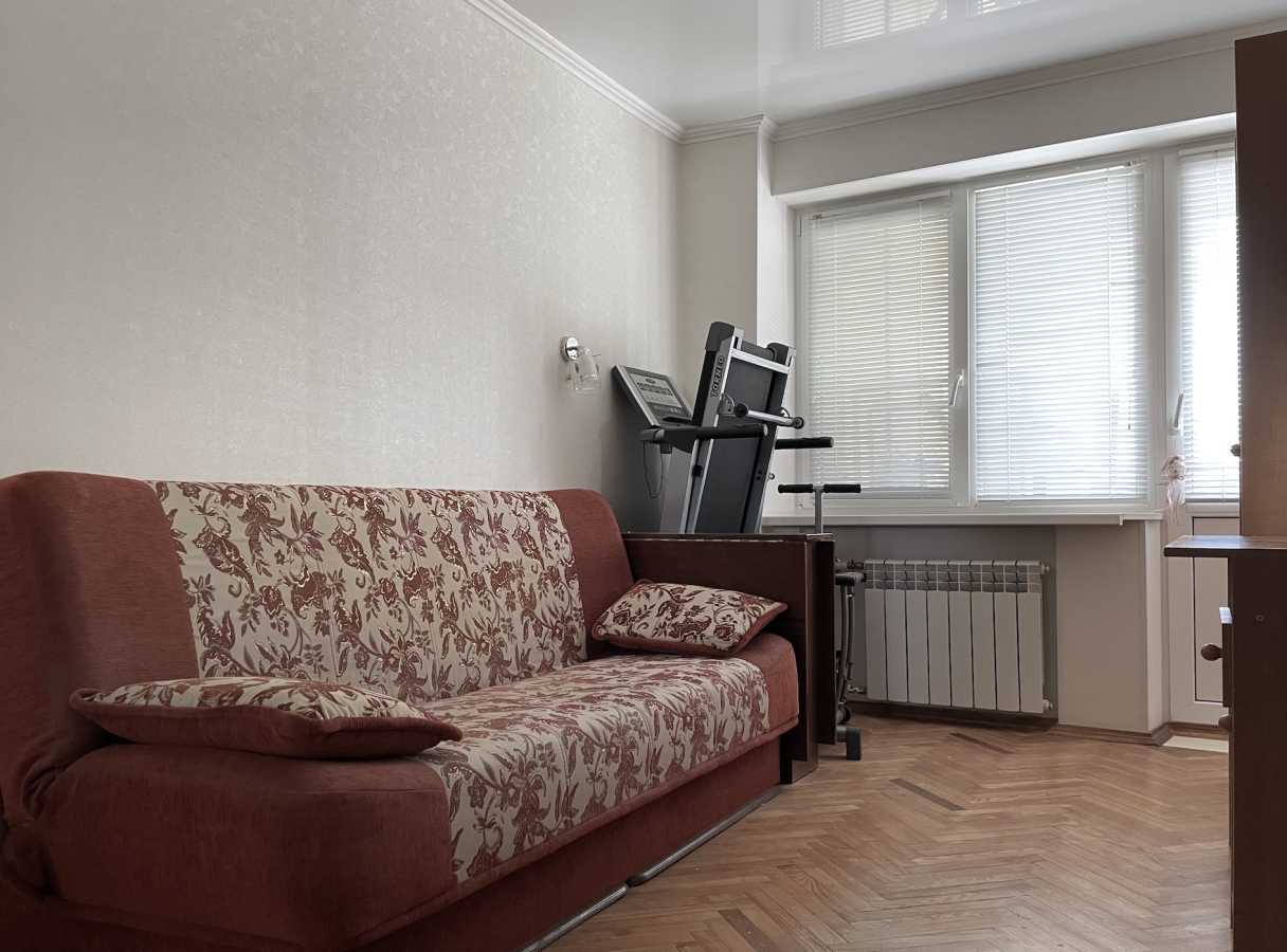 Оренда 3-кімнатної квартири 79 м², Івана Мар`яненка вул., 13