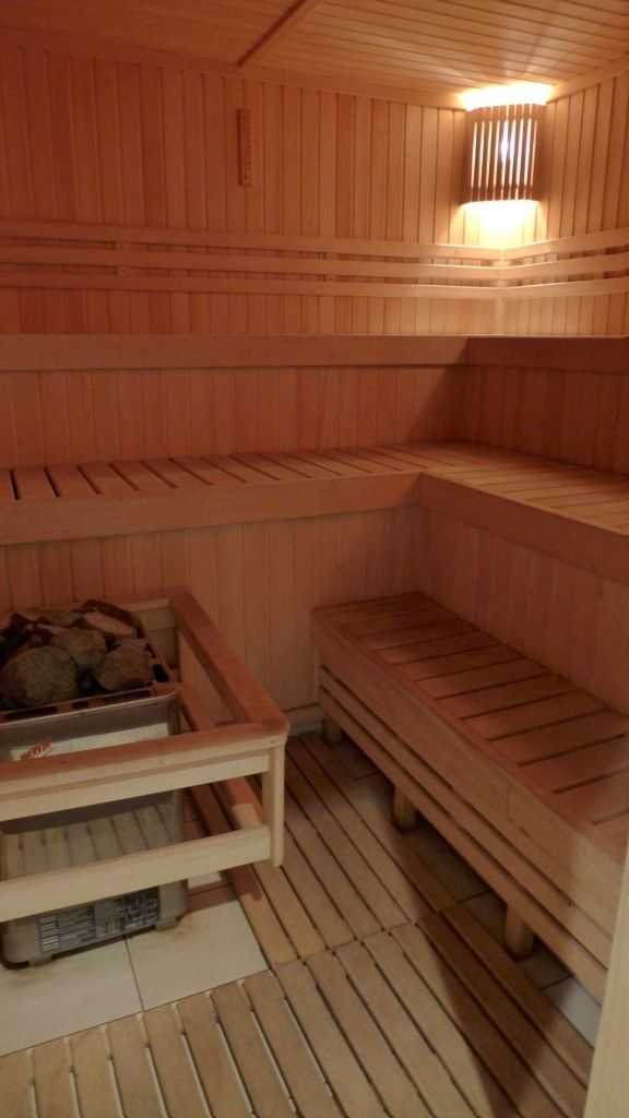 Продаж котеджу 523 м², Рубежівська вул., 74