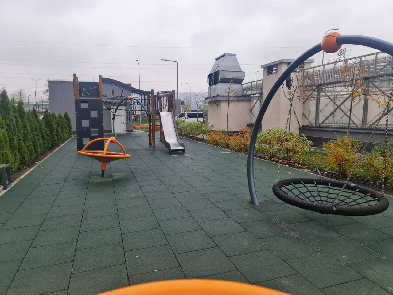 Продажа 2-комнатной квартиры 70.3 м², Бердника 1Д