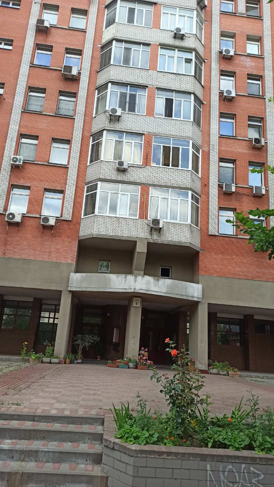 Аренда 3-комнатной квартиры 134 м², Боткина ул., 4