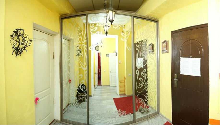 Оренда 2-кімнатної квартири 60 м², Братська вул., 10