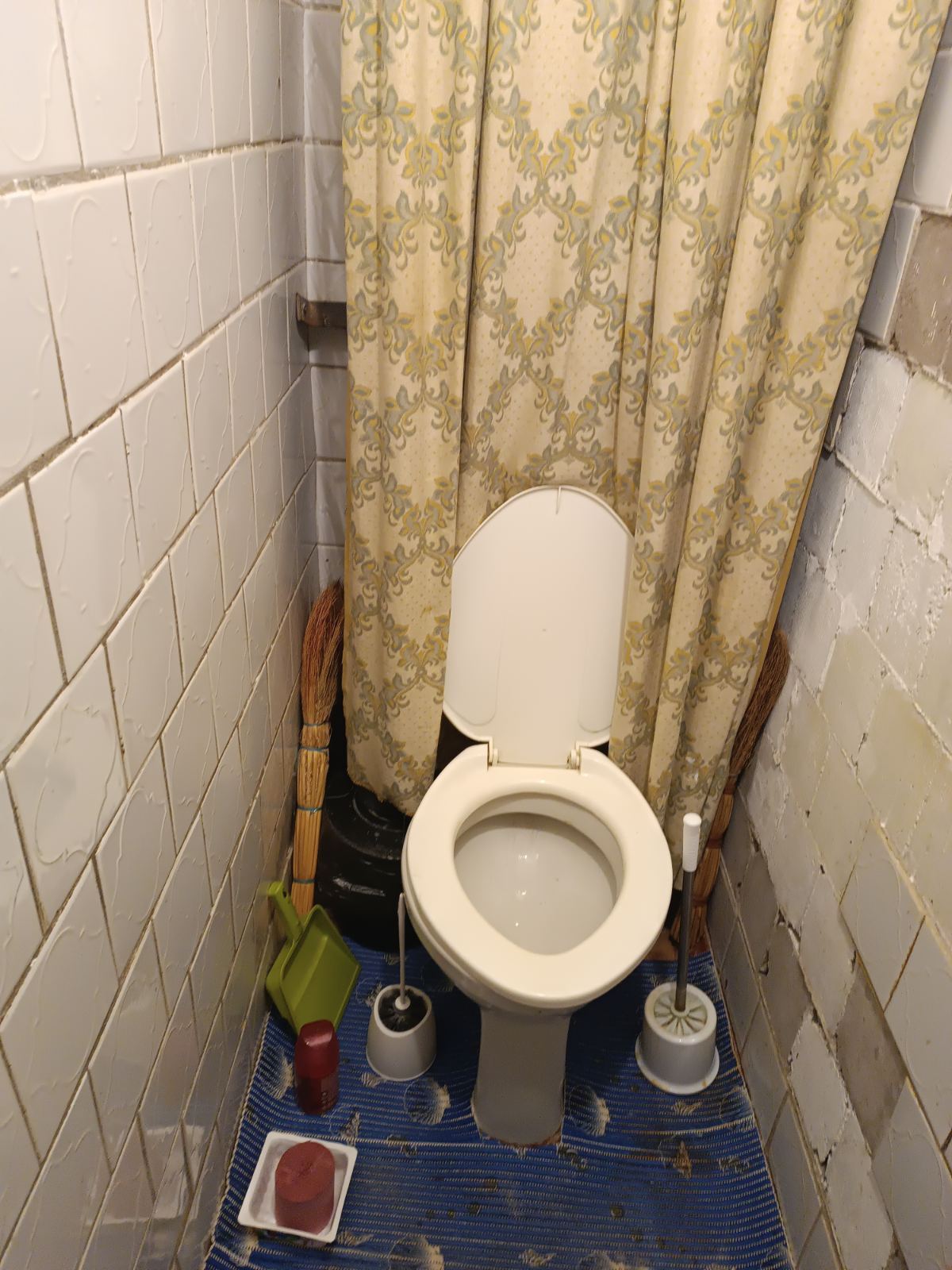 Оренда кімнати/частини квартири, Святошинська вул., 9