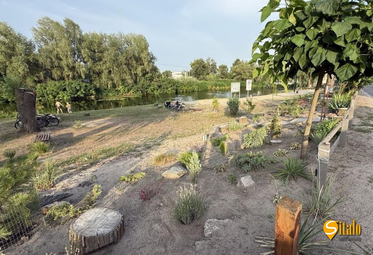 Продажа участка под индивидуальное жилое строительство 4.5 соток, 156-я Садовая ул.