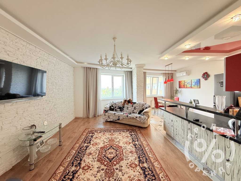 Продажа 3-комнатной квартиры 106 м², Юрия Шумского ул., 5