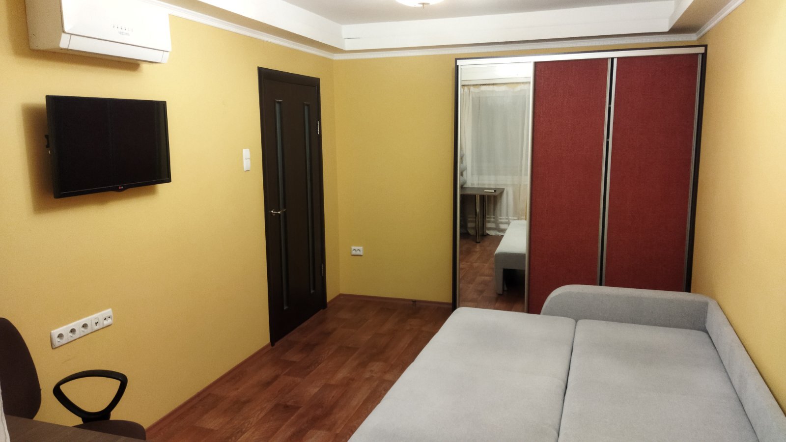 Оренда 1-кімнатної квартири 29.6 м², Парково-Сирецька вул., 6