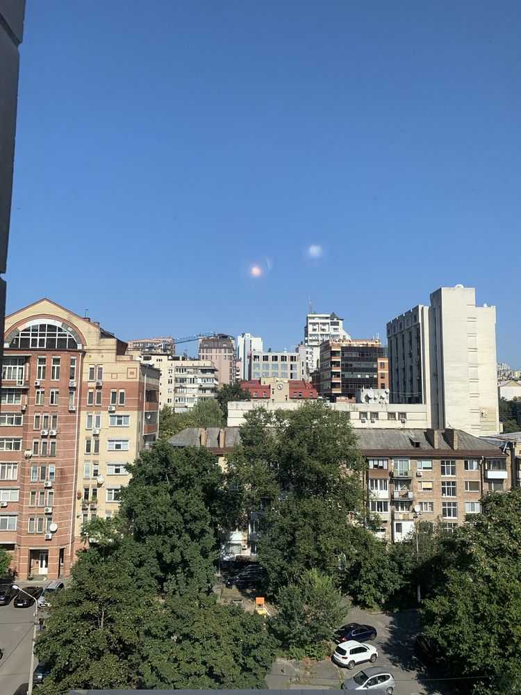 Продажа 2-комнатной квартиры 65 м², Златоустовская ул., 4