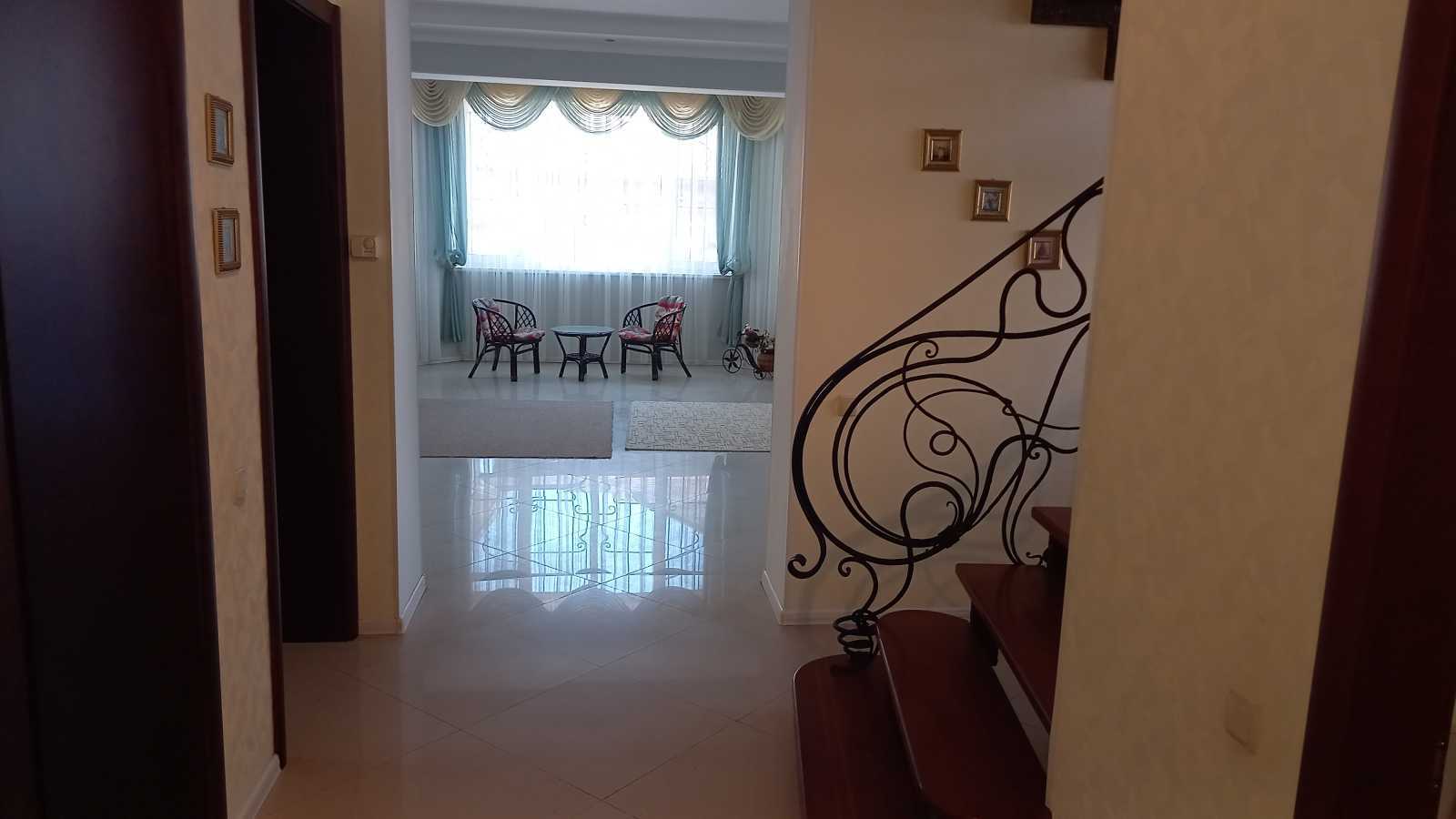 Продаж будинку 175 м², Дачная, 19-23