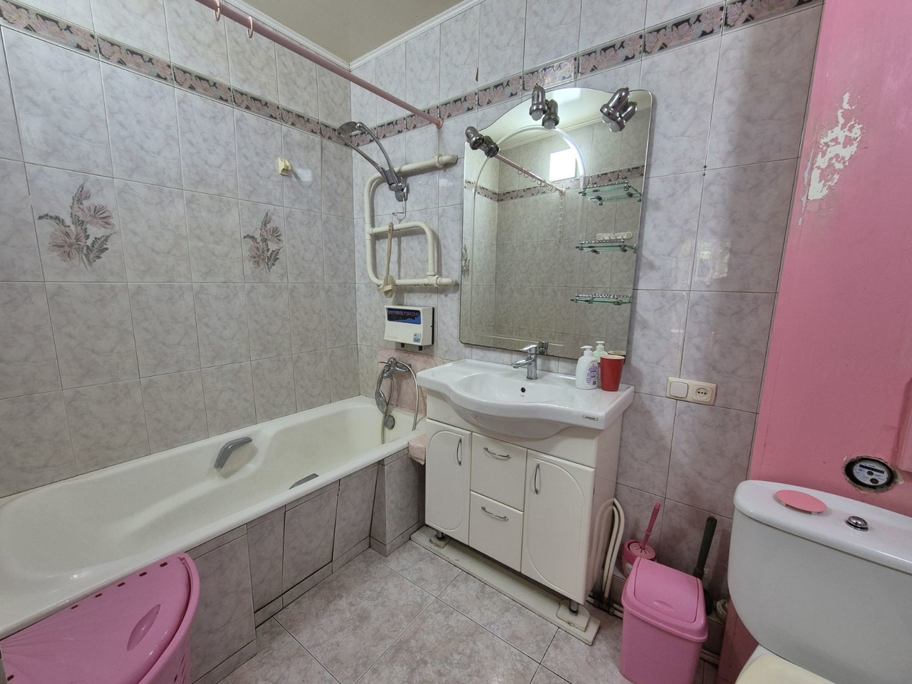 Оренда 3-кімнатної квартири 63 м², Запорізьке шосе, 48