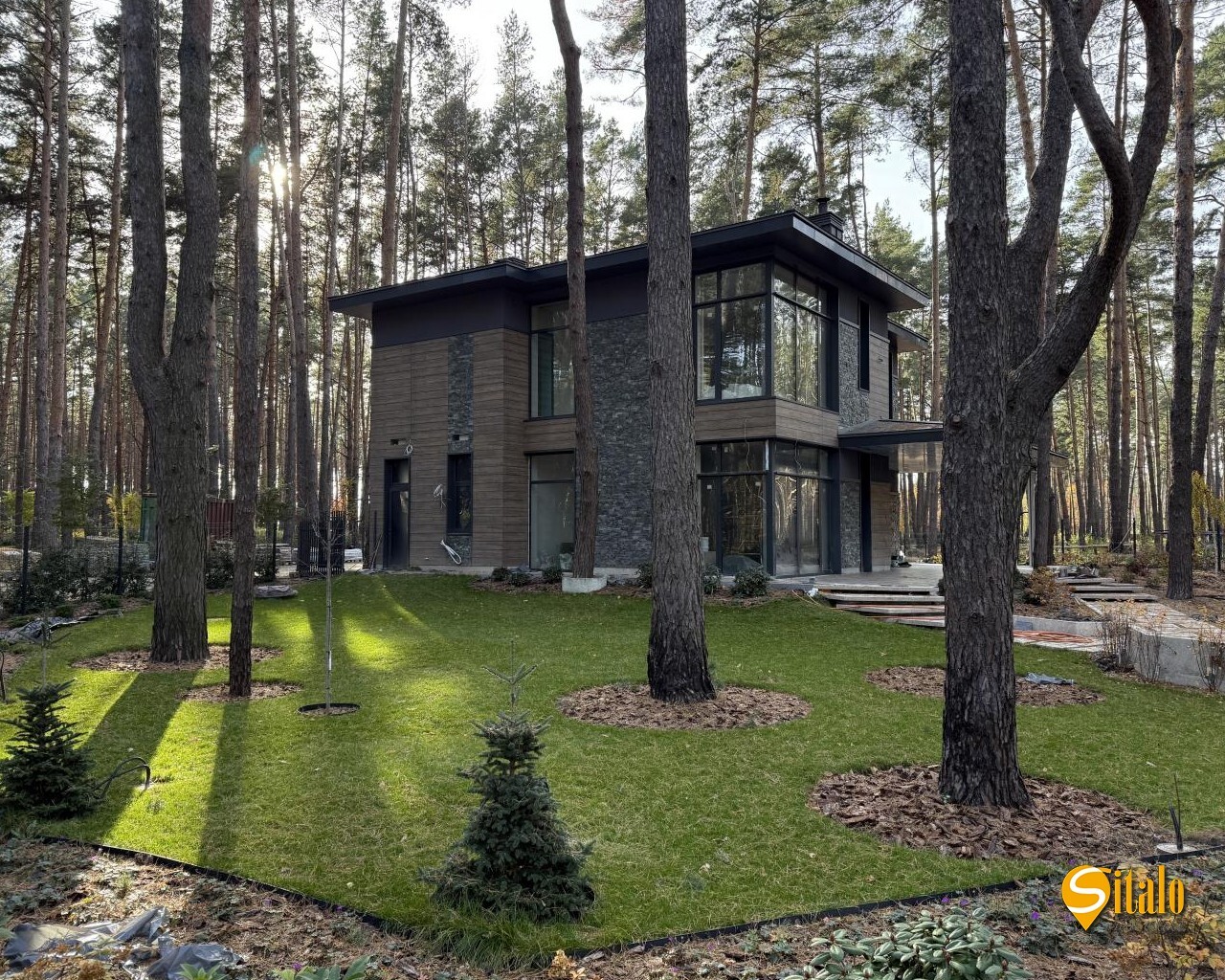 Продаж будинку 160 м²