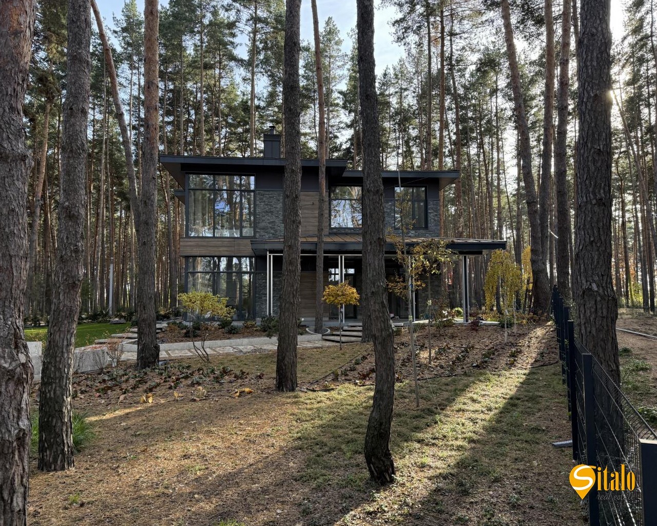 Продаж будинку 160 м²