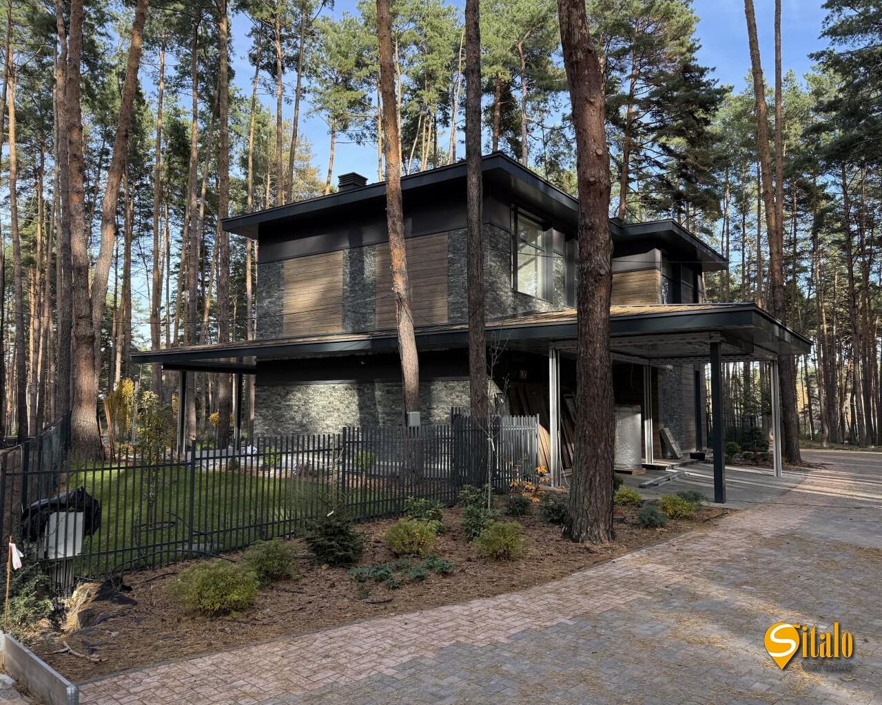 Продаж будинку 160 м²