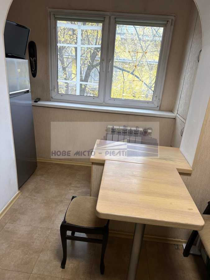 Продажа 1-комнатной квартиры 33 м², Оболонский просп., 16