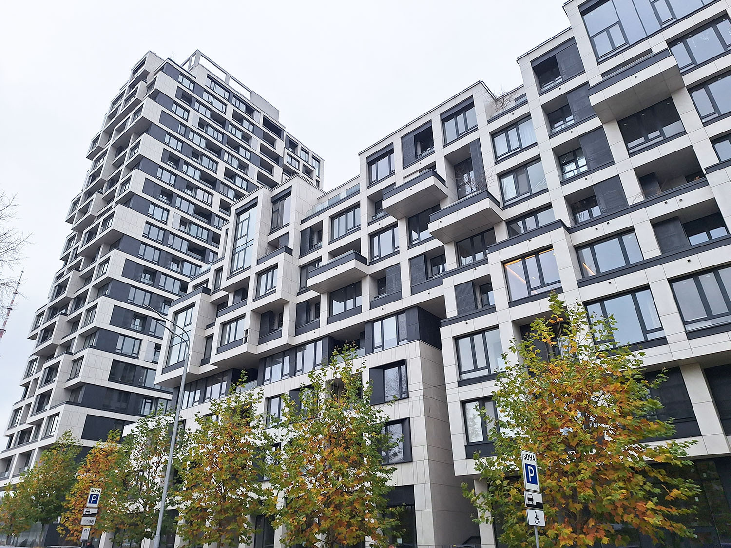 Продажа 1-комнатной квартиры 57 м², Семьи Хохловых ул., вул.12