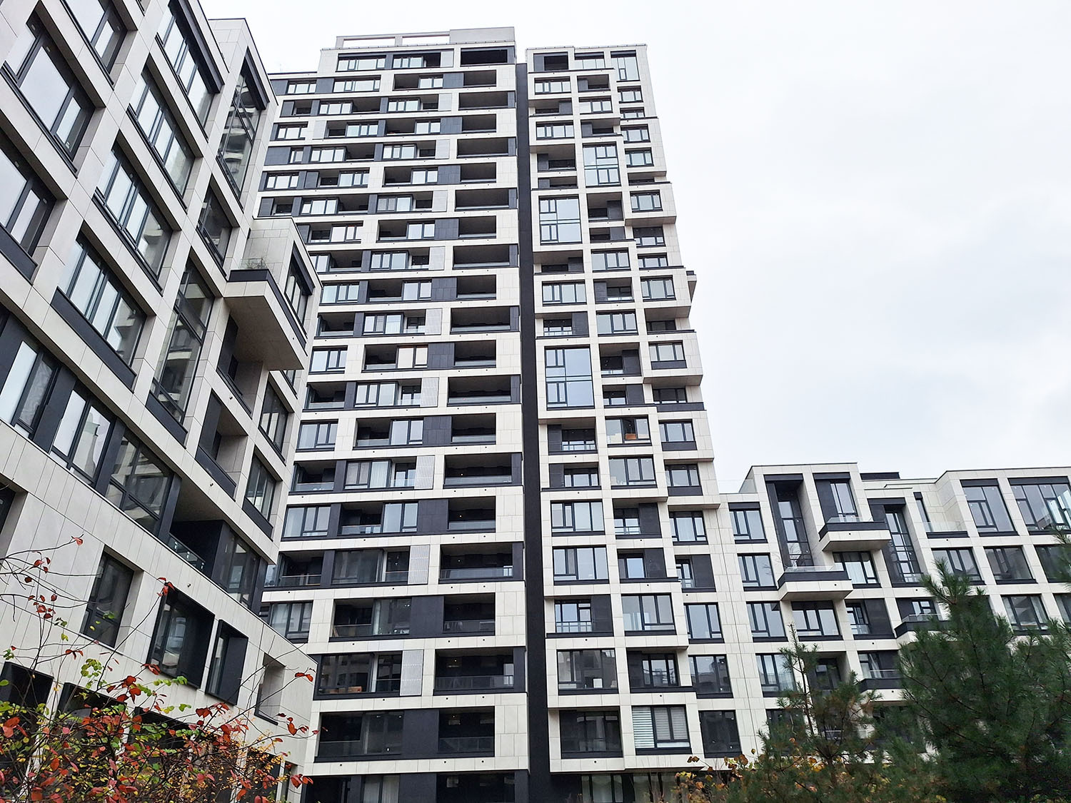 Продажа 1-комнатной квартиры 57 м², Семьи Хохловых ул., вул.12