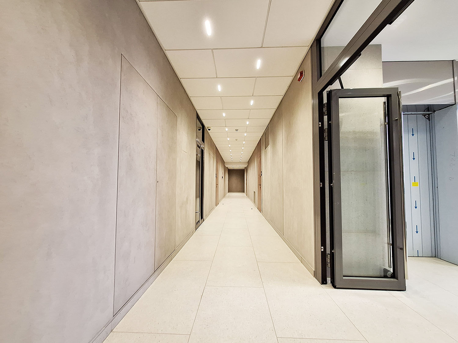 Продажа 1-комнатной квартиры 57 м², Семьи Хохловых ул., вул.12