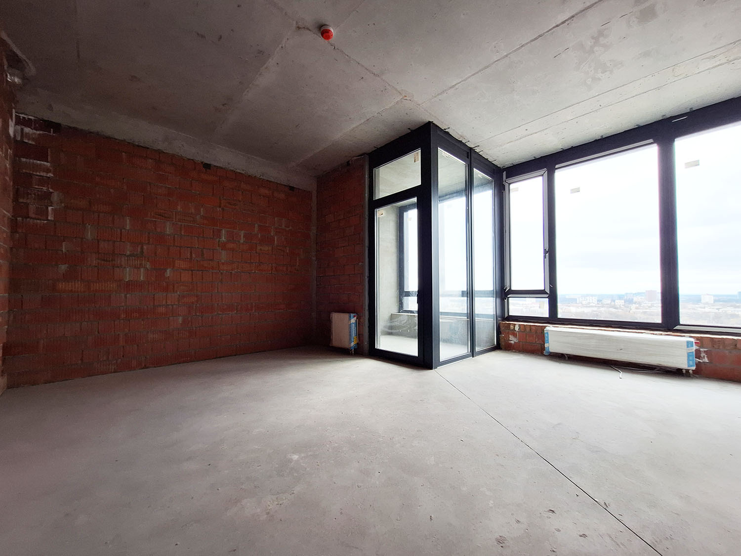 Продажа 1-комнатной квартиры 57 м², Семьи Хохловых ул., вул.12