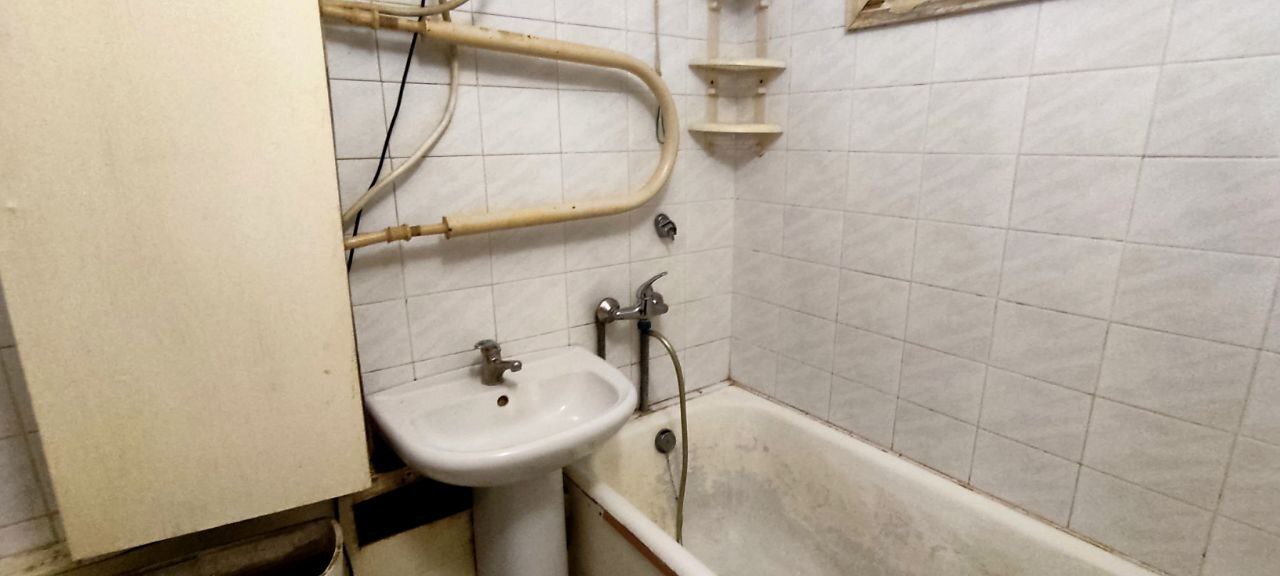 Аренда 1-комнатной квартиры 34 м², Комарова Космонавта ул.