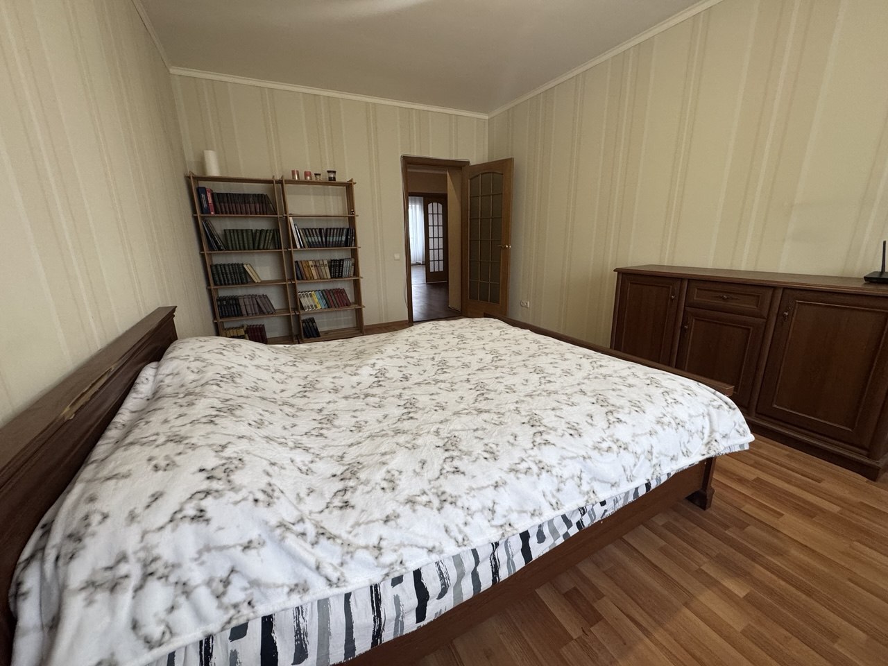 Продажа 3-комнатной квартиры 94 м², Садовая ул., 7