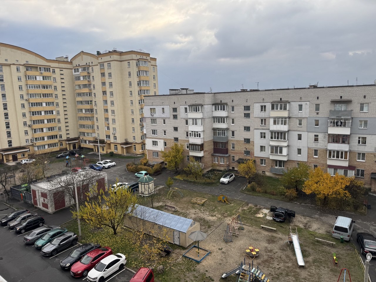 Продажа 3-комнатной квартиры 94 м², Садовая ул., 7