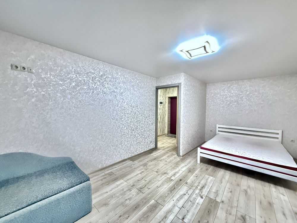 Продажа 1-комнатной квартиры 35 м², Радужная ул., 13В