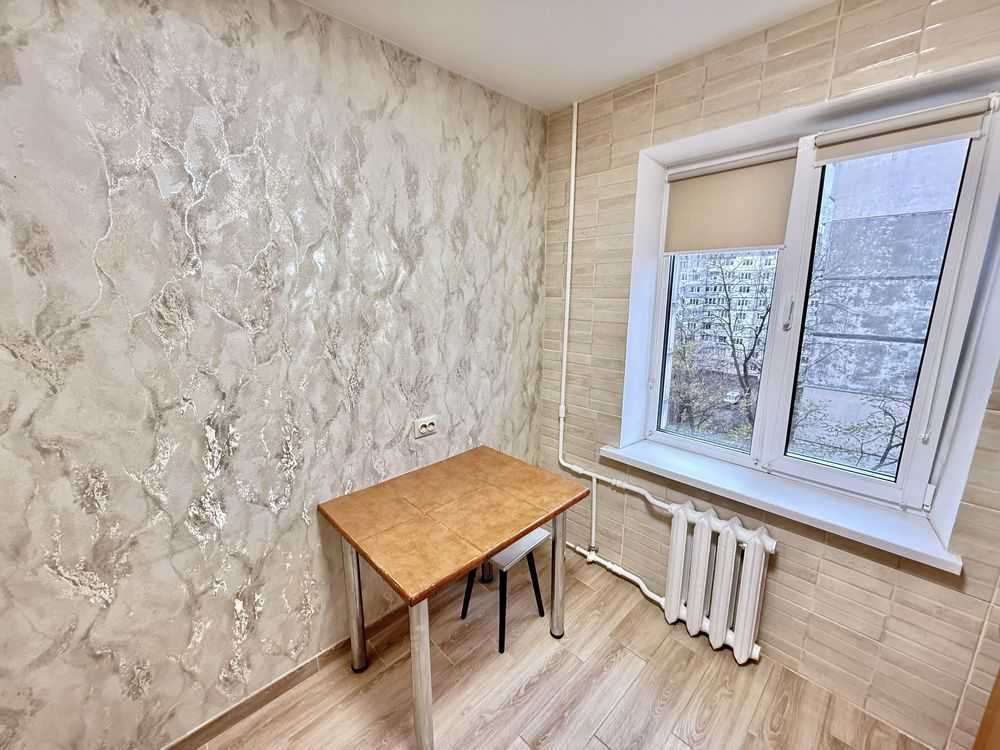 Продажа 1-комнатной квартиры 35 м², Радужная ул., 13В