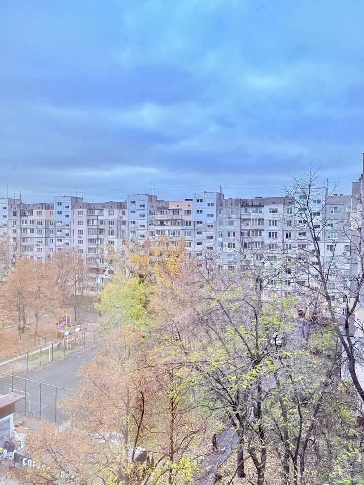 Продажа 1-комнатной квартиры 35 м², Радужная ул., 13В