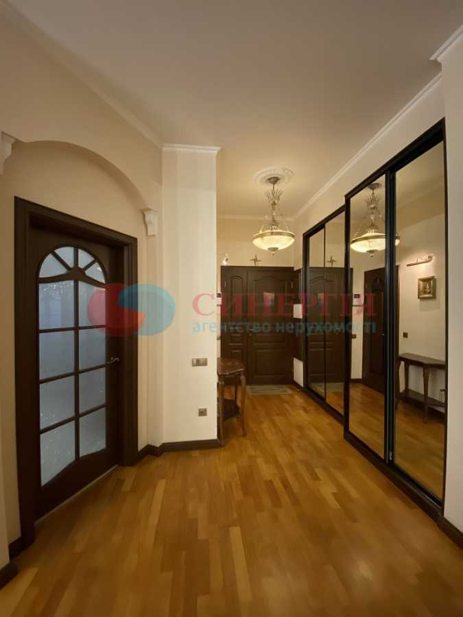 Оренда 3-кімнатної квартири 140 м², Пушкінська вул., 32Б