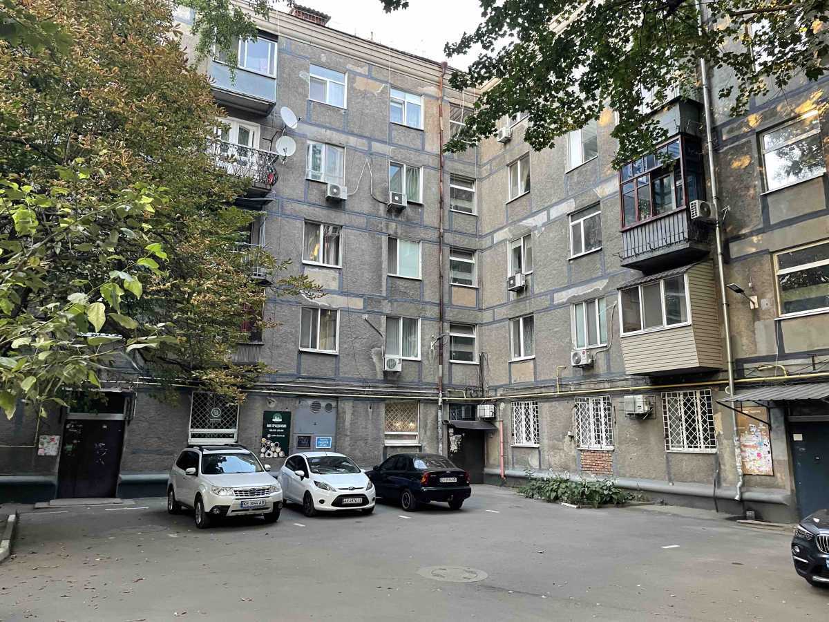 Продажа 1-комнатной квартиры 35 м², Незалежності, 1