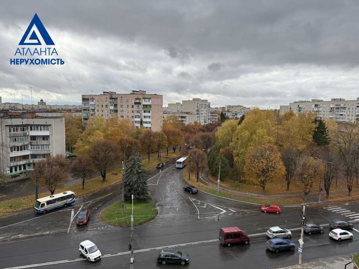 Продажа 1-комнатной квартиры 52.6 м², Возрождения просп., 29А