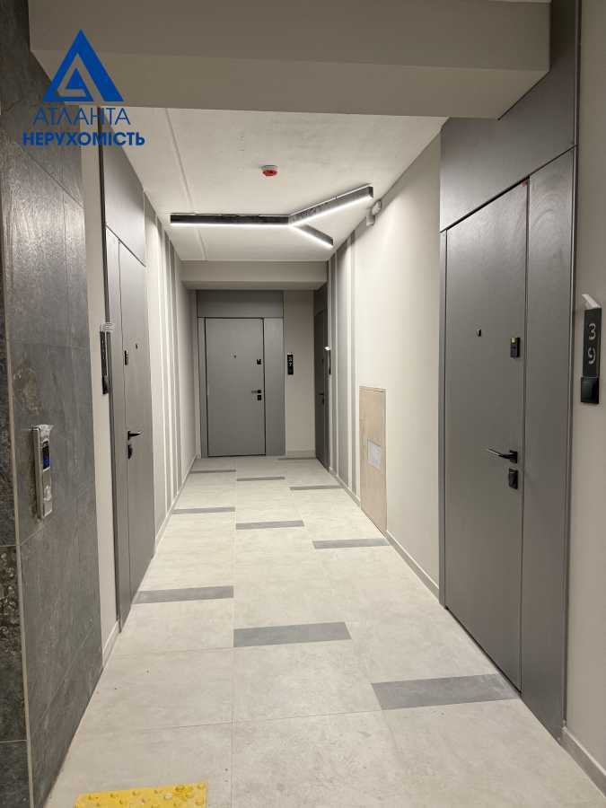 Продажа 1-комнатной квартиры 52.6 м², Возрождения просп., 29А